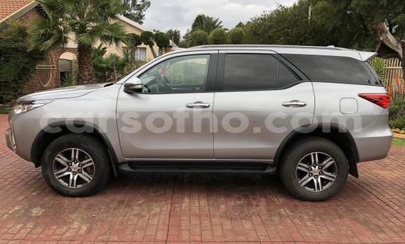 Buy Used Toyota Fortuner Silver Car in Maseru in Maseru Buy Used Toyota Fortuner Silver Car in Maseru in Maseru