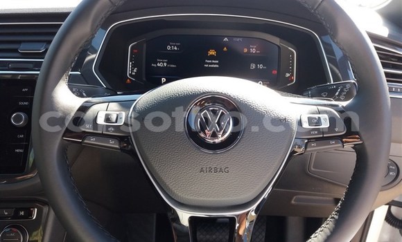 اشتري مستعمل Volkswagen Tiguan White سيارة في Maseru في Maseru اشتري مستعمل Volkswagen Tiguan White سيارة في Maseru في Maseru