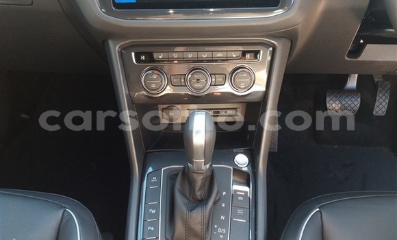 اشتري مستعمل Volkswagen Tiguan White سيارة في Maseru في Maseru اشتري مستعمل Volkswagen Tiguan White سيارة في Maseru في Maseru