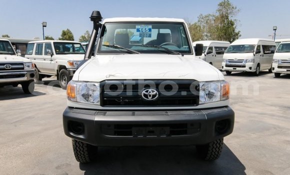 Acheter Neuf Voiture Toyota Land Cruiser Blanc à Import - Dubai, Maseru Acheter Neuf Voiture Toyota Land Cruiser Blanc à Import - Dubai, Maseru