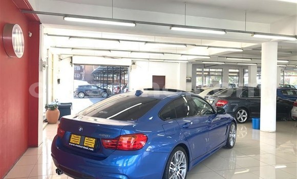 Sayi Na hannu BMW 315 Blue Mota in Import - Dubai a Maseru Sayi Na hannu BMW 315 Blue Mota in Import - Dubai a Maseru