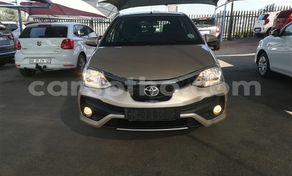 Sayi Na hannu Toyota Etios Silver Mota in Import - Dubai a Maseru Sayi Na hannu Toyota Etios Silver Mota in Import - Dubai a Maseru