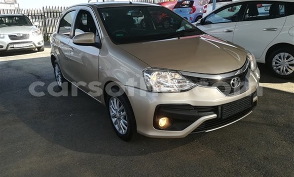 Sayi Na hannu Toyota Etios Silver Mota in Import - Dubai a Maseru Sayi Na hannu Toyota Etios Silver Mota in Import - Dubai a Maseru