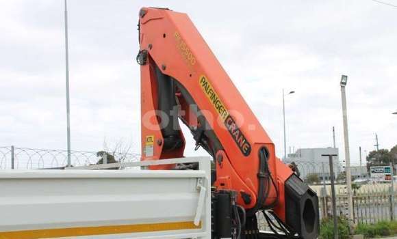 Sayi Na hannu Isuzu FTR 850 White Babbar mota in Import - Dubai a Maseru Sayi Na hannu Isuzu FTR 850 White Babbar mota in Import - Dubai a Maseru