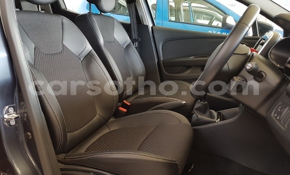 اشتري مستعمل Renault Clio Other سيارة في Maseru في Maseru اشتري مستعمل Renault Clio Other سيارة في Maseru في Maseru