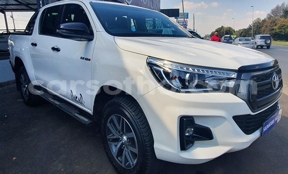 اشتري مستعمل Toyota Hilux White سيارة في Maseru في Maseru اشتري مستعمل Toyota Hilux White سيارة في Maseru في Maseru