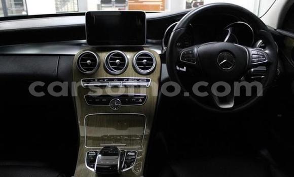 Acheter Occasion Voiture Mercedes-Benz C–Class Blanc à Thaba–Tseka, Mafeteng Acheter Occasion Voiture Mercedes-Benz C–Class Blanc à Thaba–Tseka, Mafeteng