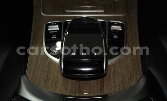 Acheter Occasion Voiture Mercedes-Benz C–Class Blanc à Thaba–Tseka, Mafeteng Acheter Occasion Voiture Mercedes-Benz C–Class Blanc à Thaba–Tseka, Mafeteng