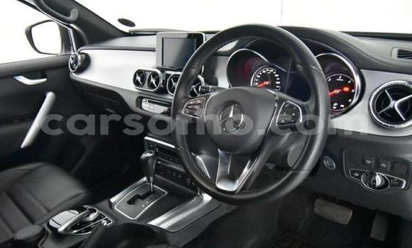 Buy Used Mercedes-Benz X-klasse Concept White Car in Roma in Maseru Buy Used Mercedes-Benz X-klasse Concept White Car in Roma in Maseru