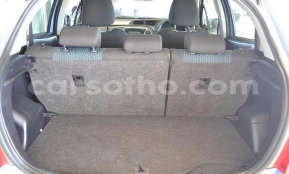 Sayi Na hannu Toyota Yaris Blue Mota in Hlotse a Leribe Sayi Na hannu Toyota Yaris Blue Mota in Hlotse a Leribe