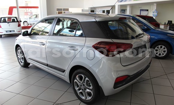 اشتري مستعمل Hyundai i20 Other سيارة في Mohale's Hoek في Mohale's Hoek اشتري مستعمل Hyundai i20 Other سيارة في Mohale's Hoek في Mohale's Hoek