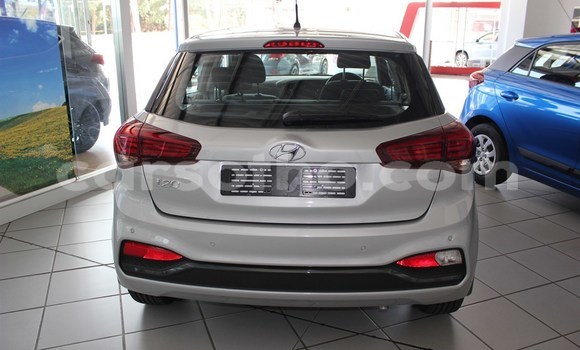 اشتري مستعمل Hyundai i20 Other سيارة في Mohale's Hoek في Mohale's Hoek اشتري مستعمل Hyundai i20 Other سيارة في Mohale's Hoek في Mohale's Hoek