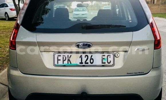 Sayi Na hannu Ford Fiesta ST Silver Mota in Mafeteng a Mafeteng Sayi Na hannu Ford Fiesta ST Silver Mota in Mafeteng a Mafeteng