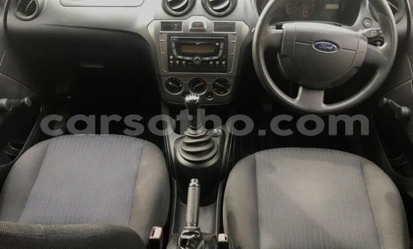 Sayi Na hannu Ford Fiesta ST Silver Mota in Mafeteng a Mafeteng Sayi Na hannu Ford Fiesta ST Silver Mota in Mafeteng a Mafeteng