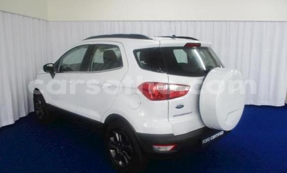 Sayi Na hannu Ford EcoSport White Mota in Maseru a Maseru Sayi Na hannu Ford EcoSport White Mota in Maseru a Maseru