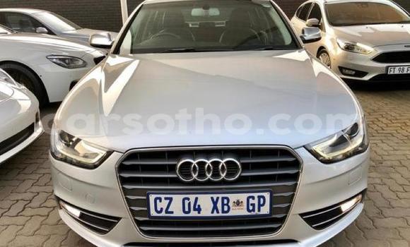 Sayi Na hannu Audi A4 Silver Mota in Maputsoe a Leribe Sayi Na hannu Audi A4 Silver Mota in Maputsoe a Leribe