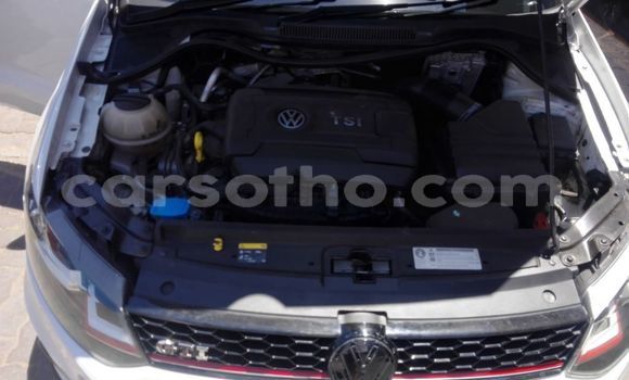 Acheter Occasion Voiture Volkswagen Polo GTI Blanc à Import - Dubai, Maseru Acheter Occasion Voiture Volkswagen Polo GTI Blanc à Import - Dubai, Maseru