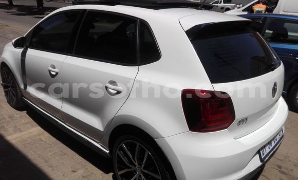 Acheter Occasion Voiture Volkswagen Polo GTI Blanc à Import - Dubai, Maseru Acheter Occasion Voiture Volkswagen Polo GTI Blanc à Import - Dubai, Maseru