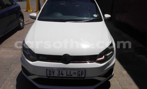 Acheter Occasion Voiture Volkswagen Polo GTI Blanc à Import - Dubai, Maseru Acheter Occasion Voiture Volkswagen Polo GTI Blanc à Import - Dubai, Maseru