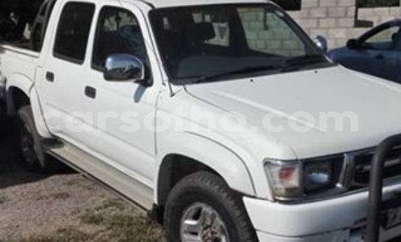 Buy Used Toyota Hilux White Car in Maseru in Maseru Buy Used Toyota Hilux White Car in Maseru in Maseru