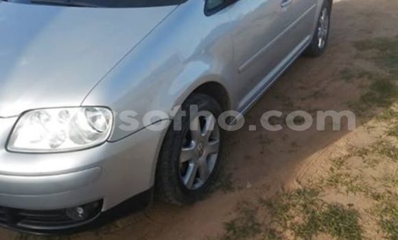 Buy Used Volkswagen Touran Silver Car in Maseru in Maseru Buy Used Volkswagen Touran Silver Car in Maseru in Maseru