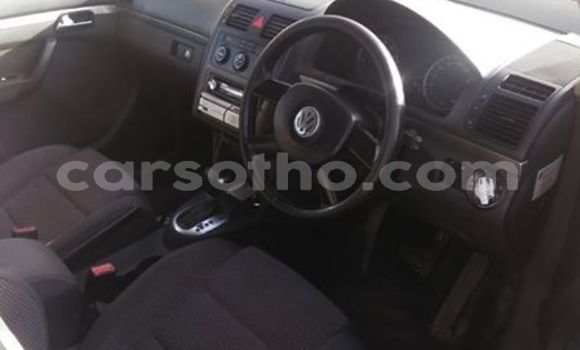 Buy Used Volkswagen Touran Silver Car in Maseru in Maseru Buy Used Volkswagen Touran Silver Car in Maseru in Maseru