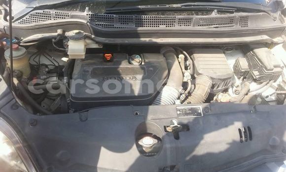 Buy Used Honda Elysion White Car in Maseru in Maseru Buy Used Honda Elysion White Car in Maseru in Maseru