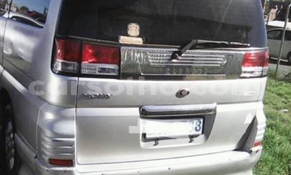 Buy Used Nissan Elgrand Silver Car in Maseru in Maseru Buy Used Nissan Elgrand Silver Car in Maseru in Maseru
