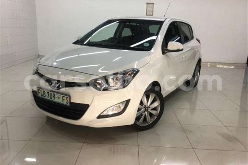 Big with watermark hyundai i20 1 4 glide 2014 id 62837595 type main