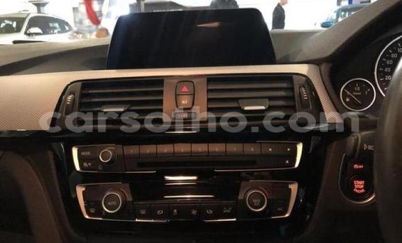 Acheter Occasion Voiture BMW 3–Series Blanc à Import - Dubai, Maseru Acheter Occasion Voiture BMW 3–Series Blanc à Import - Dubai, Maseru