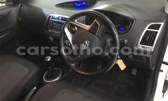 اشتري مستعمل Kia Cerato White سيارة في Maseru في Maseru اشتري مستعمل Kia Cerato White سيارة في Maseru في Maseru