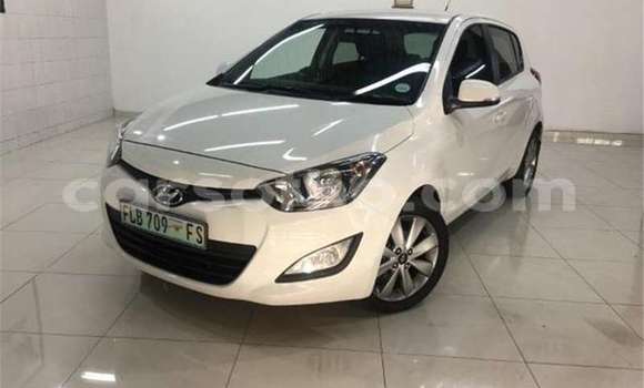 اشتري مستعمل Kia Cerato White سيارة في Maseru في Maseru اشتري مستعمل Kia Cerato White سيارة في Maseru في Maseru
