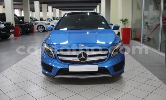 Acheter Occasion Voiture Mercedes-Benz GLA-klasse AMG Bleu à Import - Dubai, Maseru Acheter Occasion Voiture Mercedes-Benz GLA-klasse AMG Bleu à Import - Dubai, Maseru