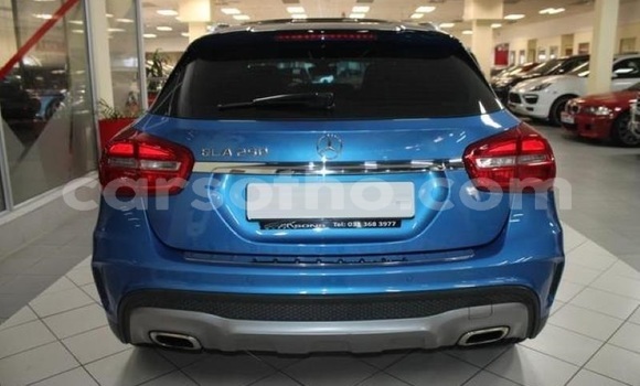Acheter Occasion Voiture Mercedes-Benz GLA-klasse AMG Bleu à Import - Dubai, Maseru Acheter Occasion Voiture Mercedes-Benz GLA-klasse AMG Bleu à Import - Dubai, Maseru