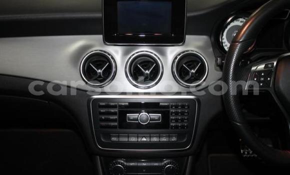 Acheter Occasion Voiture Mercedes-Benz GLA-klasse AMG Bleu à Import - Dubai, Maseru Acheter Occasion Voiture Mercedes-Benz GLA-klasse AMG Bleu à Import - Dubai, Maseru