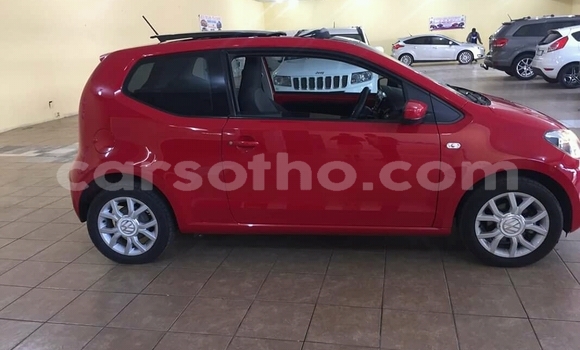 اشتري مستعمل Volkswagen up! Red سيارة في Maseru في Maseru اشتري مستعمل Volkswagen up! Red سيارة في Maseru في Maseru