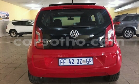 اشتري مستعمل Volkswagen up! Red سيارة في Maseru في Maseru اشتري مستعمل Volkswagen up! Red سيارة في Maseru في Maseru