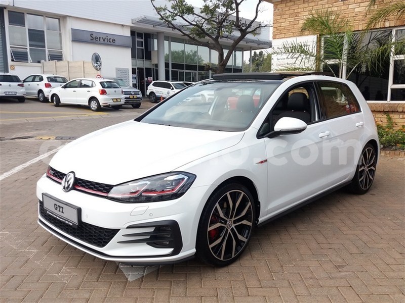 Buy Used Volkswagen Golf Gti White Car In Maseru In Maseru Carsotho