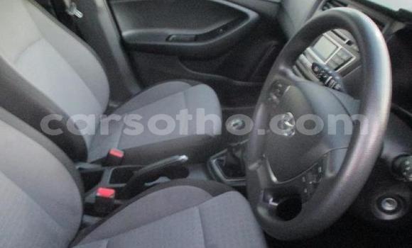 Sayi Na hannu Hyundai i20 White Mota in Hlotse a Leribe Sayi Na hannu Hyundai i20 White Mota in Hlotse a Leribe