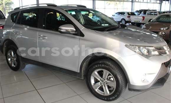 Sayi Na hannu Toyota RAV4 Silver Mota in Maseru a Maseru Sayi Na hannu Toyota RAV4 Silver Mota in Maseru a Maseru
