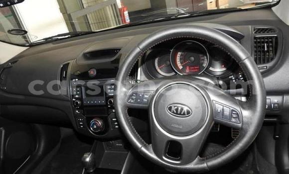 Acheter Occasion Voiture Kia Cerato Blanc à Maputsoe, Leribe Acheter Occasion Voiture Kia Cerato Blanc à Maputsoe, Leribe