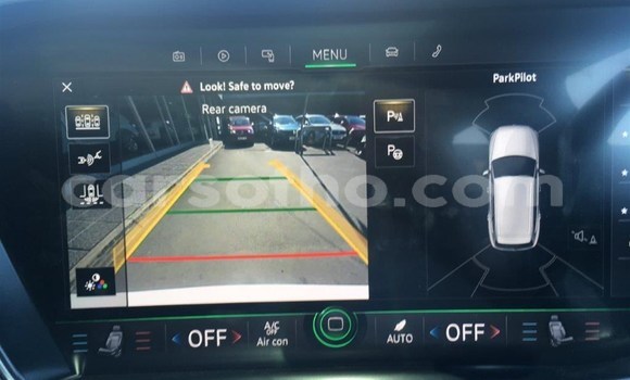 اشتري مستعمل Volkswagen Touareg White سيارة في Teyateyaneng في Berea اشتري مستعمل Volkswagen Touareg White سيارة في Teyateyaneng في Berea