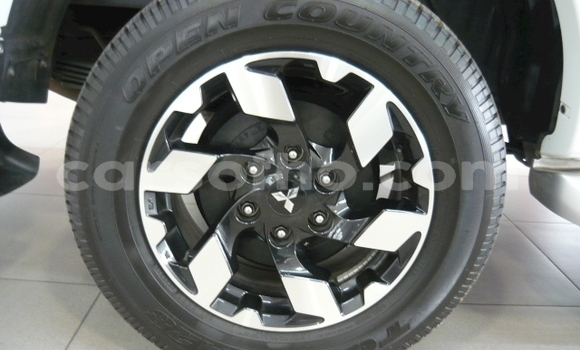 اشتري مستعمل Mitsubishi Triton White سيارة في Maseru في Maseru اشتري مستعمل Mitsubishi Triton White سيارة في Maseru في Maseru