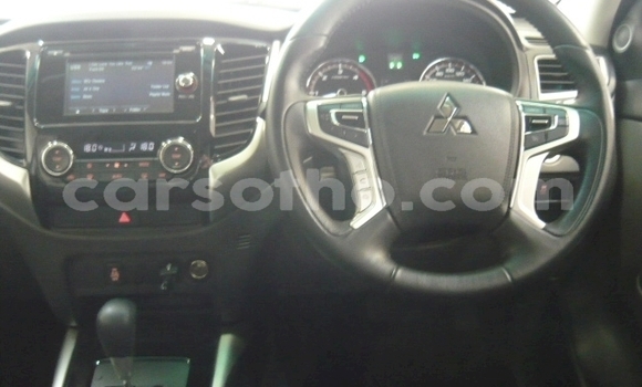 اشتري مستعمل Mitsubishi Triton White سيارة في Maseru في Maseru اشتري مستعمل Mitsubishi Triton White سيارة في Maseru في Maseru