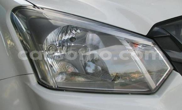 Acheter Occasion Voiture Isuzu KB Blanc à Import - Dubai, Maseru Acheter Occasion Voiture Isuzu KB Blanc à Import - Dubai, Maseru