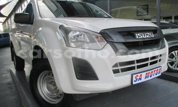 Acheter Occasion Voiture Isuzu KB Blanc à Import - Dubai, Maseru Acheter Occasion Voiture Isuzu KB Blanc à Import - Dubai, Maseru