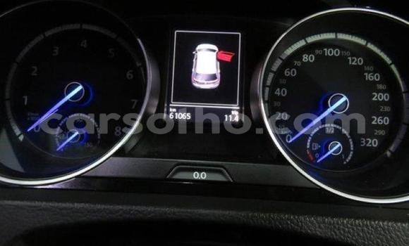 Acheter Occasion Voiture Volkswagen Golf R Bleu à Import - Dubai, Maseru Acheter Occasion Voiture Volkswagen Golf R Bleu à Import - Dubai, Maseru