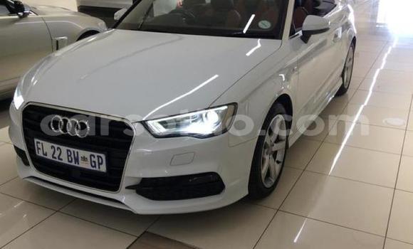 Sayi Na hannu Audi A3 Silver Mota in Import - Dubai a Maseru Sayi Na hannu Audi A3 Silver Mota in Import - Dubai a Maseru