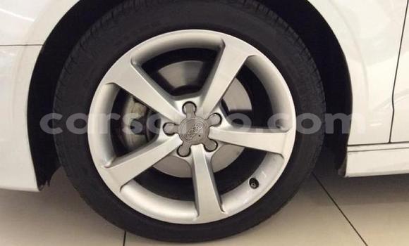 Sayi Na hannu Audi A3 Silver Mota in Import - Dubai a Maseru Sayi Na hannu Audi A3 Silver Mota in Import - Dubai a Maseru