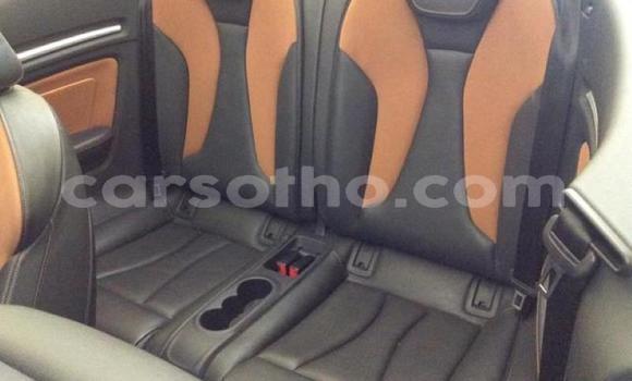 Sayi Na hannu Audi A3 Silver Mota in Import - Dubai a Maseru Sayi Na hannu Audi A3 Silver Mota in Import - Dubai a Maseru